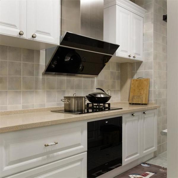 Cesto deslizante Laca de alto brilho Armário de parede de cozinha moderna com portas