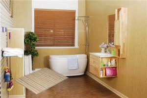 200*6mm recyclable Laminated WPC wall panels for interior decoration