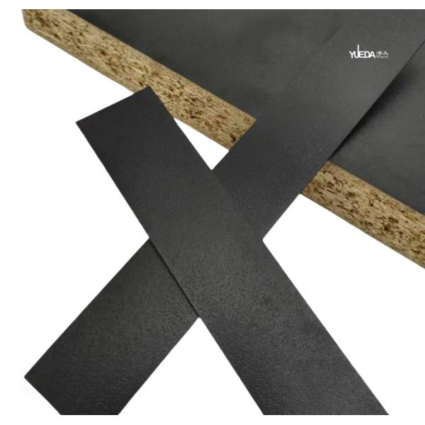 Bandas de borde texturizadas en negro: compatibles con múltiples paneles, resistentes a los arañazos y el desgaste, mejora del borde