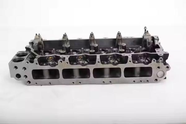 4HK1-G Commercial Vehicle Parts Diesel Engine Cylinder Head Assembly For Isuzu 4HK1