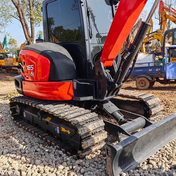 Hydraulic Used Kubota Excavators KX165 0.24m3 Bucket Capacity 5.5 Tonnage