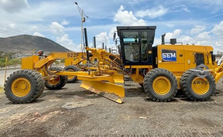 SEM 922F Motor Grader 162кВт с 4279мм лезвием