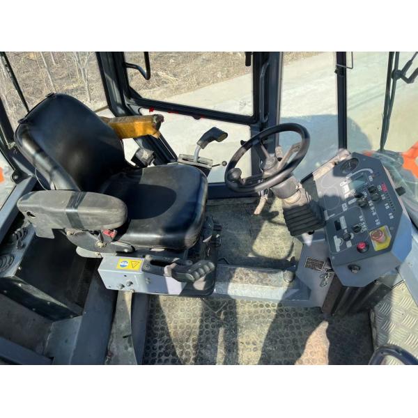 38 Static Linear Pressure Strong Energy Used Road Roller HM HD128 for Construction Works