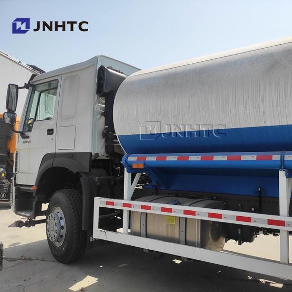 New Sinotruk HOWO Water Tank Truck 6X4 400HP 10 Tires Sprinkler Tanke Best Choice