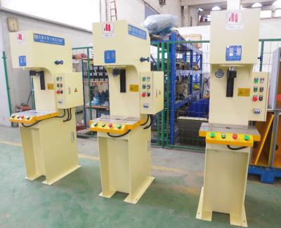Sistema de servo de aço da máquina da imprensa hidráulica do quadro de 2.5T C para o conjunto