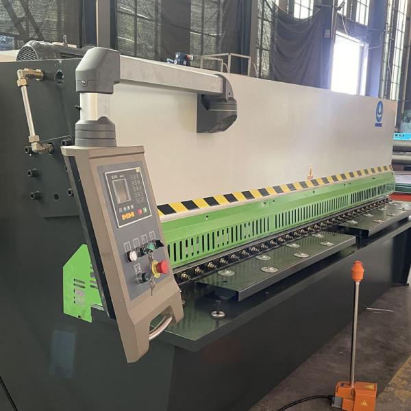 6x3200mm Carbon Steel Hydraulic Shearing Cutter Machine WIth E21s