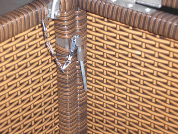 Brown All Weather Patio KD Resin Wicker Storage Box With Air Pump