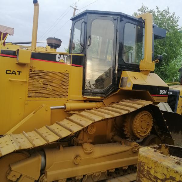 TRACK SHOES D5K FOR CONSTRUCTION WORKS USED CAT D5K DOZERS WITH BULLDOZERS
