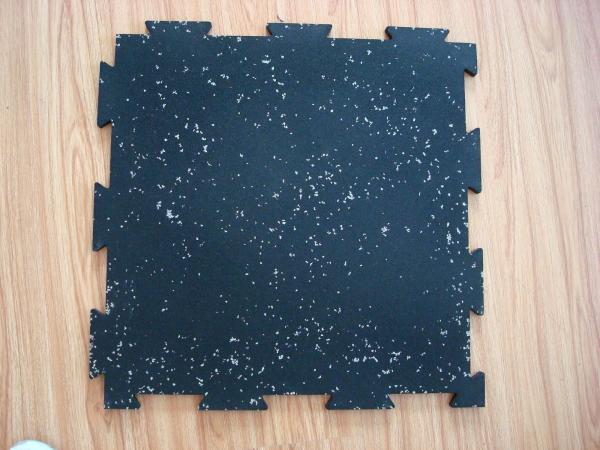 1000X1000X40mm GYM Interlocking Rubber Tiles Customized Interlocking Weight Room Flooring Red