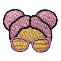Fer frais rose de fille sur la correction standard d'habillement de frontière de l'insigne OEKO-TEX Merrow de broderie