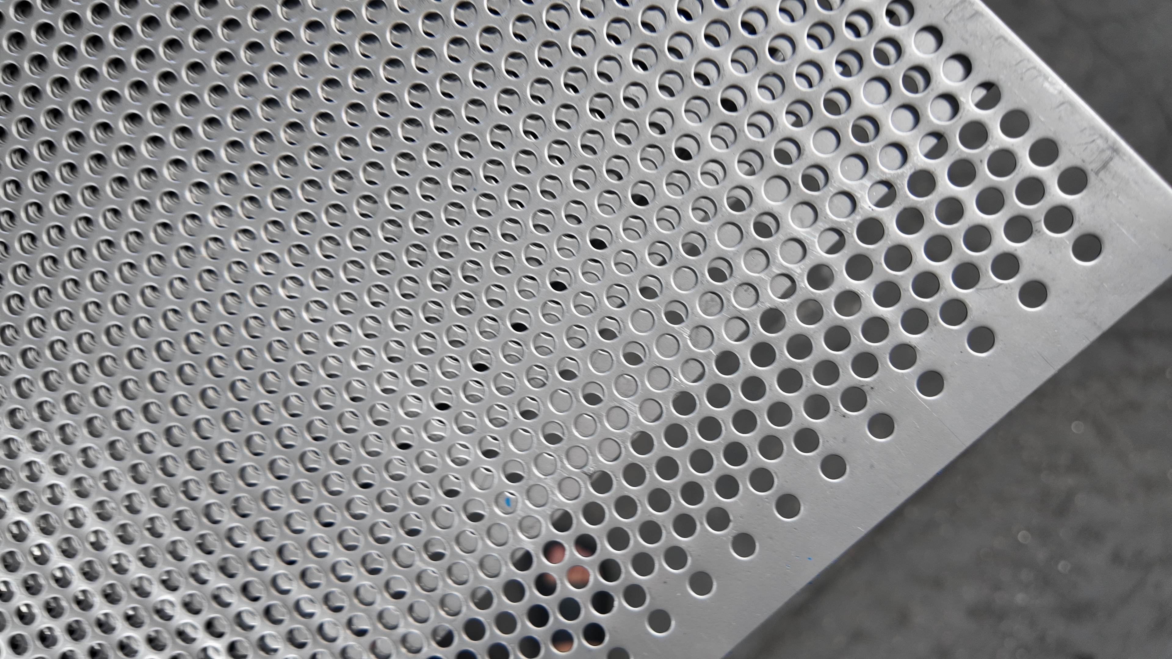 Round Hole Galvanized Perforated Metal Plate Custom Size
