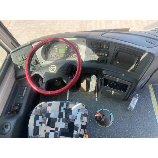 Luxury Bus Used School Bus Seat Vip Leather XML6807 Kinglong Coach Bus 35seats