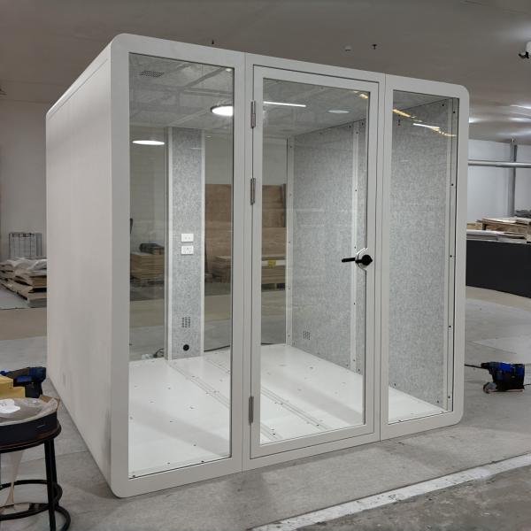 6-Person Soundproof Booth with 35±5dB Sound Insulation, 5 Year Warranty, and 7-Layer Acoustic Structure Office Pod