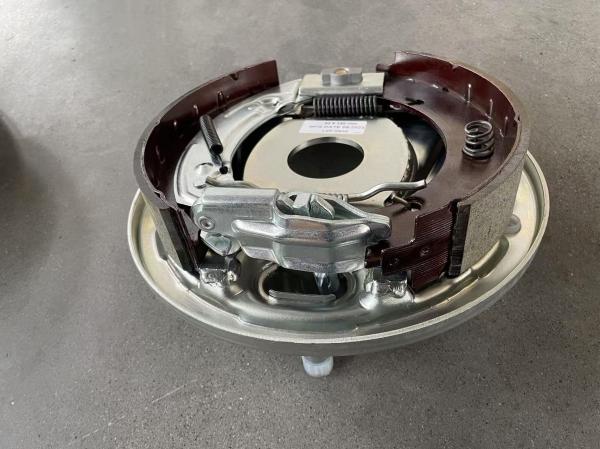 250X50 Knott Weld On Backplate Trailer Brakes Assembly Customized