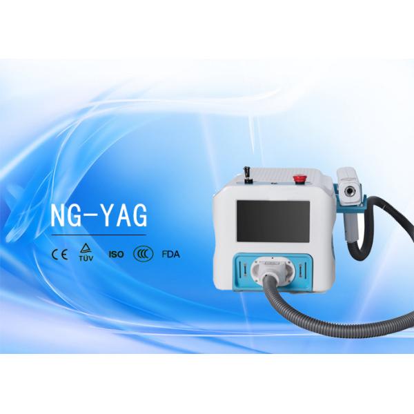 Q - Switched Nd Yag Laser Machine , Portable 1064 / 532nm Laser Tattoo Removal