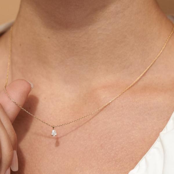 Collar de peras cortadas en zircón de plata esterlina 925 para mujeres