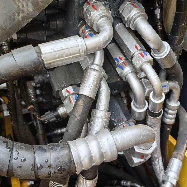 Earthmoving Used Komatsu Excavators Heavy Machine PC70-8 7T