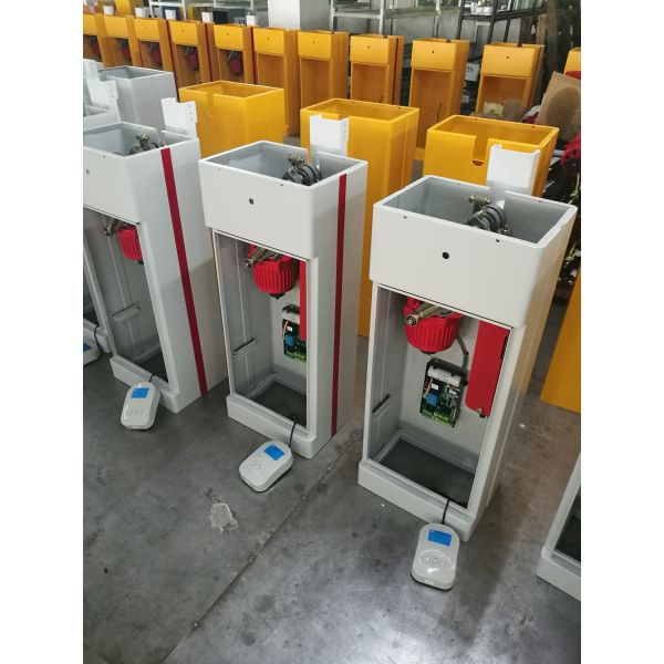 Compact Automatic Parking Barrier Gate All In One With License Plate Recognition