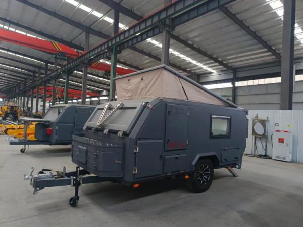 OIN conçue à la mode supérieure de la remorque de campeur d'Off Road de tente 1500kg 300W
