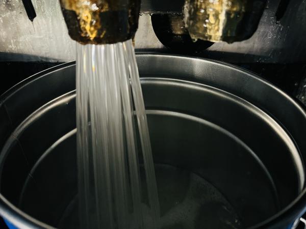 High Impact Resistance Electrical Insulation Epoxy Resin for 200kg Steel Drums