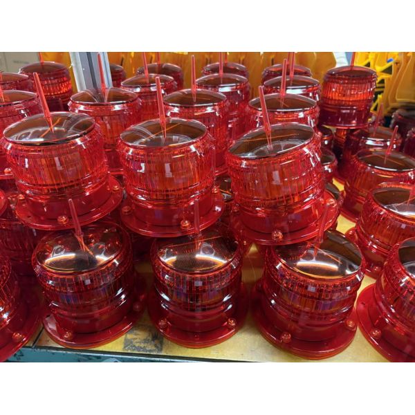 Dia150mm*H180mm Flashing Rechargeable Solar Road Lights Traffic Marine Magnetic Led Flashing Lights Barricade Light