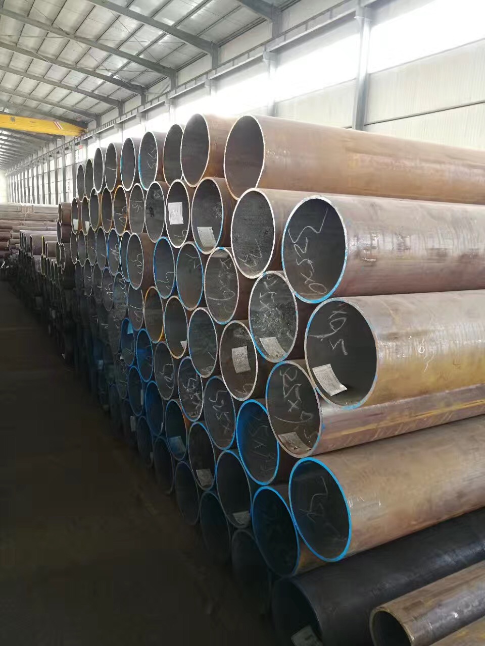 ASTM A 106B 130mm American Standard Carbon Steel Tube With Precise Dimensions For Engineering Construction