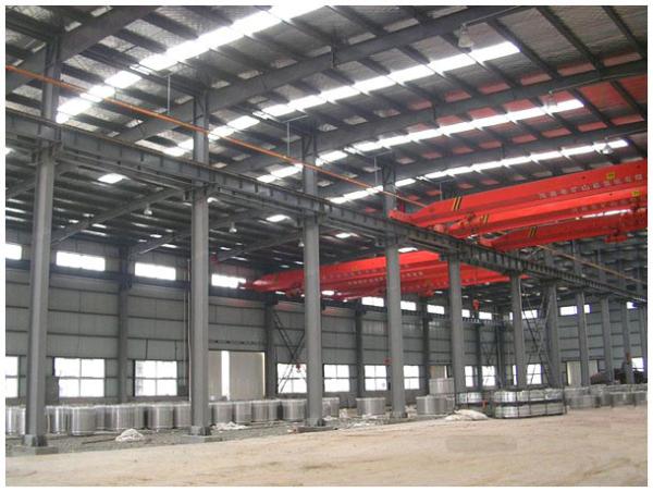 Prefab Steel Structure Workshop with Bridge Crane for Industrial Use