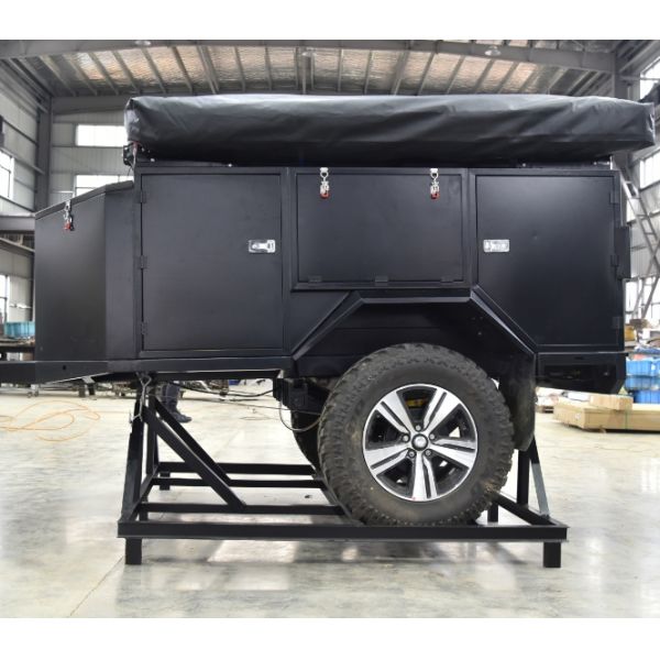 Steel Construction Off-Road Trailer with 500kg Rated Load and Roof Tent for Camping