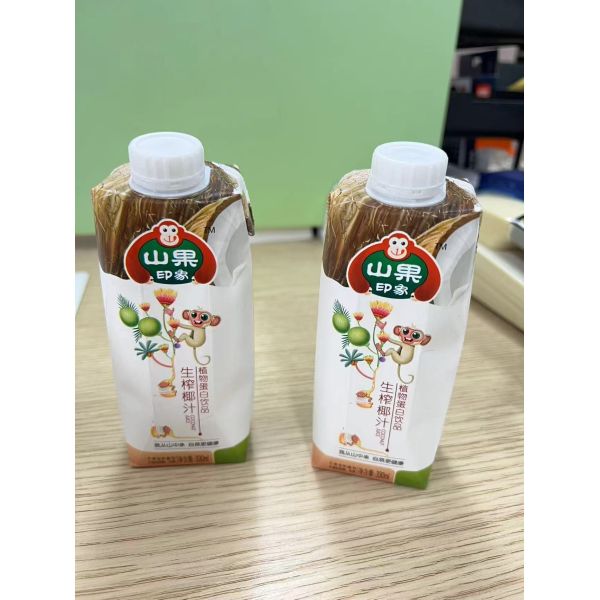 High Speed 7500CPH 330ml Prisma Shape Aseptic Carton Filling Machine for 100% Pure Juice