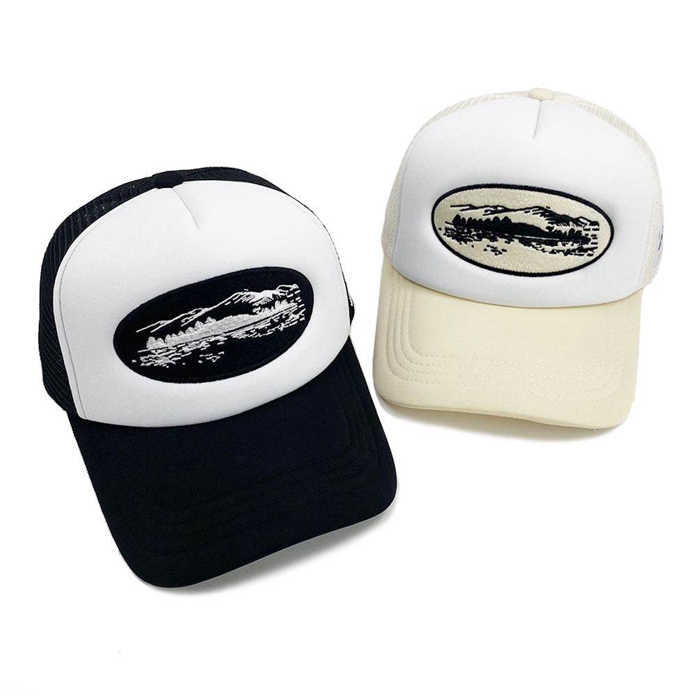 Different Tone Big Custom Embroidery Trucker Hats Snap Mesh Foam Back Woven Patch Side 5 Panel