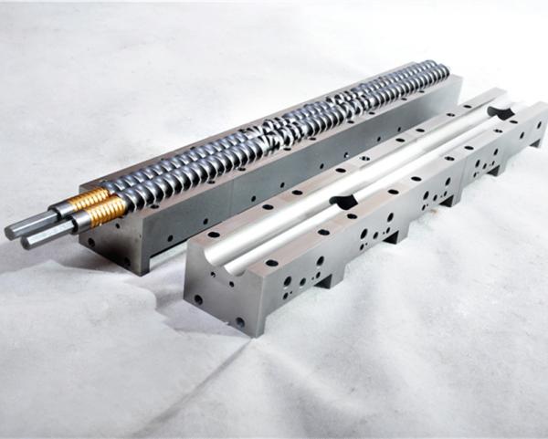 WR15 Abrasion Resistance Twin Screw Shafts Diameter 10-120mm HRC44