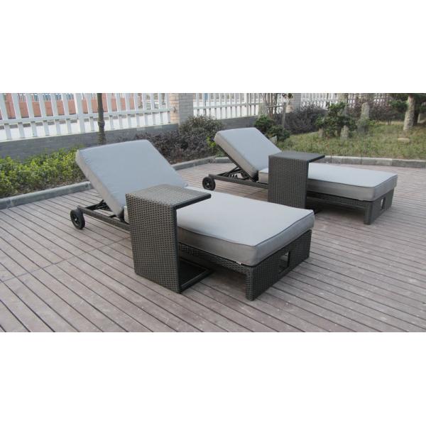 Luxury Grey Outdoor Rattan Daybed For Garden / Patio / Beach