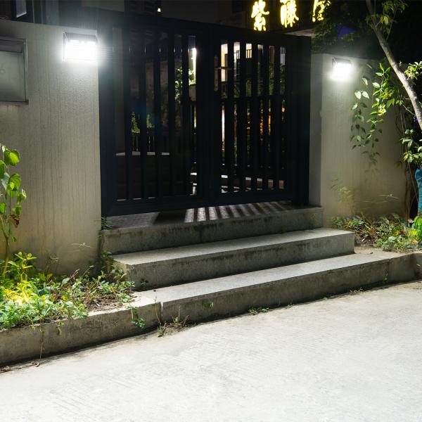 4 Lighting Modes Led Solar Outdoor Wall Porch Light With Motion Sensor IP65 Protection