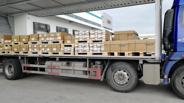 Cylindrical roller bearings for agricultural machinery F-554185 F-554377 Double row cylindrical roller bearings Fully lo
