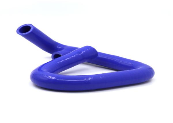 Smooth Automotive Silicone Hoses No Contamination Artificial Winding Rubber