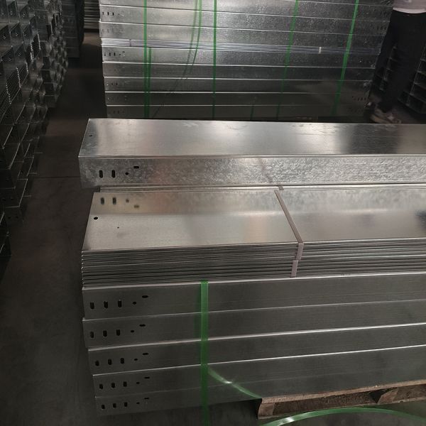 Industrial Metal Cable Tray Solid Through Trunking in Stainless Steel Aluminum Alloy for Construction Cable Laying
