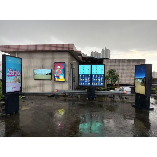 IP55 Waterproof TV 55inch 2000nits 4K Outdoor TV for home and graden usage