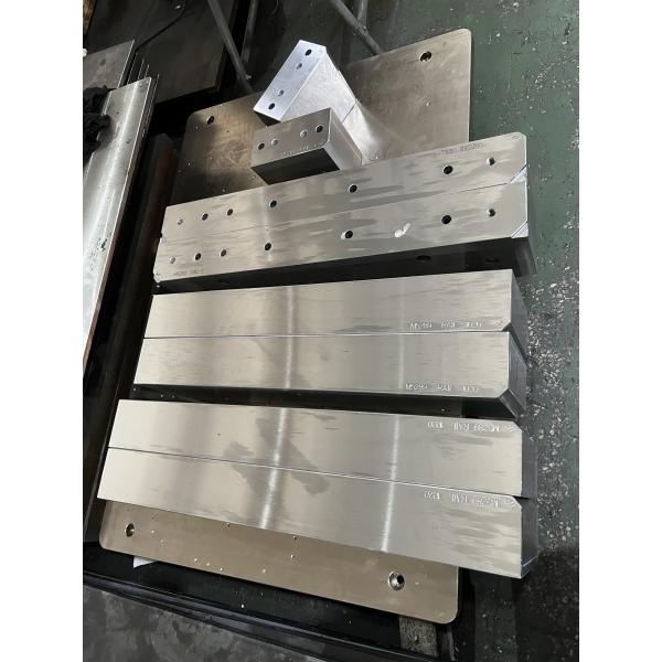 La par injection élevée de longévité moulage la cavité multi basse et la cavité simple