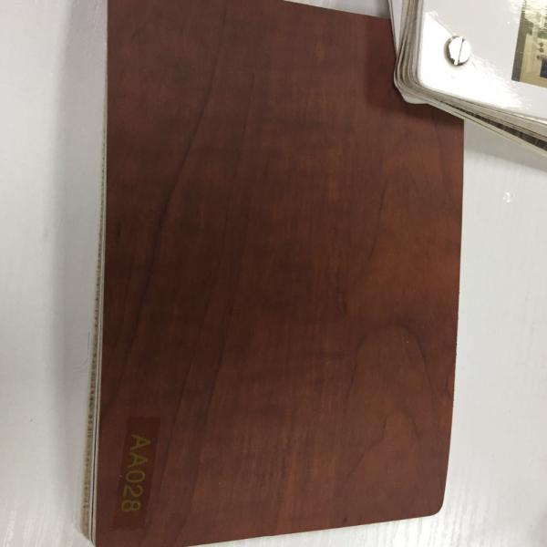 Meubles Largeur 1400 mm Feuille de bois en PVC opaque pour MDF Film de décoration de porte sous vide