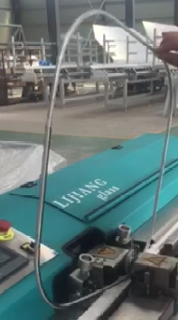 High Speed Insulating Glass Butyl  Sealing Machine for Glass Production Machinery