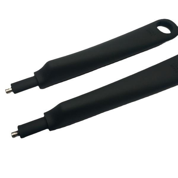 Custom Black Silicone Pot Handle with Metal Core