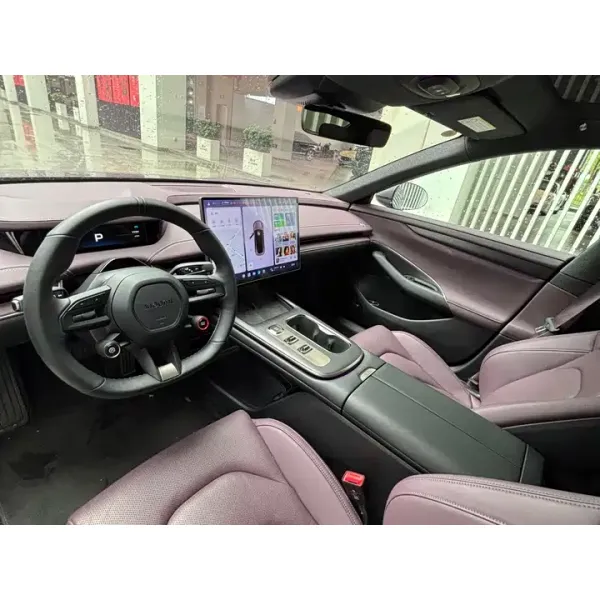 2024 Xiomi SU7 AWD Electric Car Sedan New Energy Vehicle With Auto Technology Auto Xiomi New Car