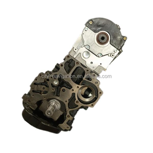 2Bloc moteur à huit soupapes pour Nissan ZD28 E410C SD4BW75 en bon état