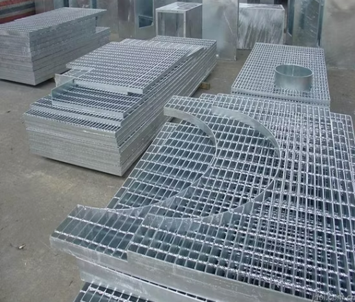 Customizable Hot Dipped Galvanized Steel Grating Walkway with High Load Capacity
