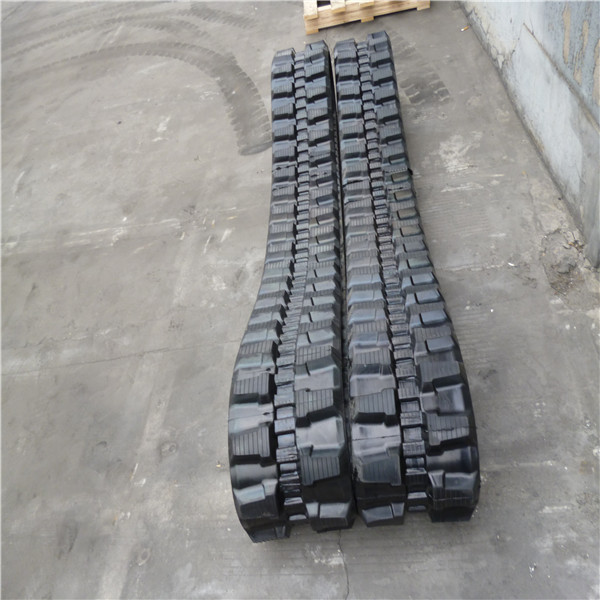 300x52.5x80/82/84/86/88/90 Undercarriage Parts Excavator Rubber Track
