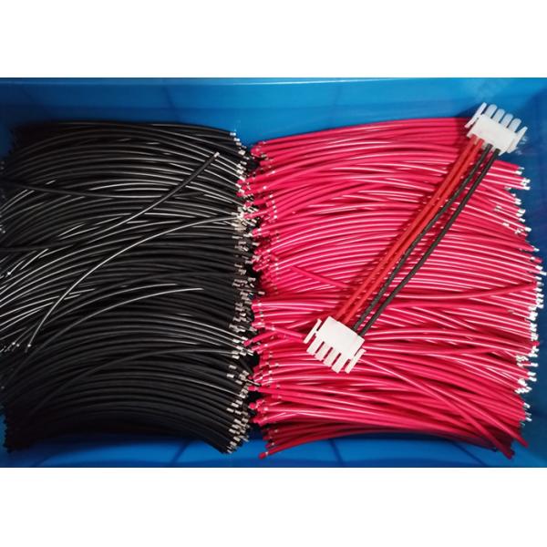 Соединитель тангажа 4П АМП 1-480702-1 МАТЭ-Н-ЛОК белизны 6.35ММ с проводкой Вириг кабеля 600В 1015 14АВГ