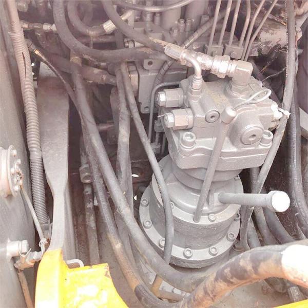 2001-4000 Horas de trabajo Hitachi ZX130-6 Excavadora de ruedas cilindro hidráulico original