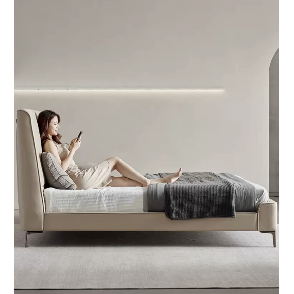 Factory Price Luxury Solid Wood Modern Bedroom Furniture Set for Five-Star Hotels One-Stop Design Procurement Service for