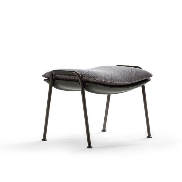 Ergonomic ANASTASIA Fiberglass Arm Chair With Headrest 75*51*40 Cm