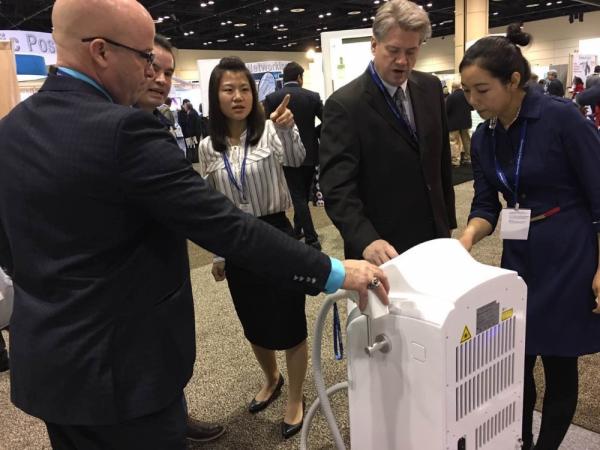 Permanent Diode Laser Hair Removal Machine , Hair Removing Laser Machine